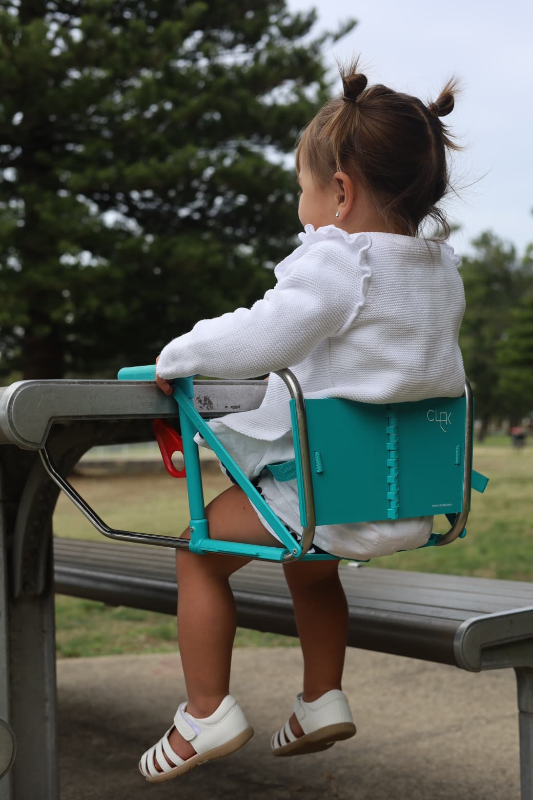 Turquoise Clak Chair